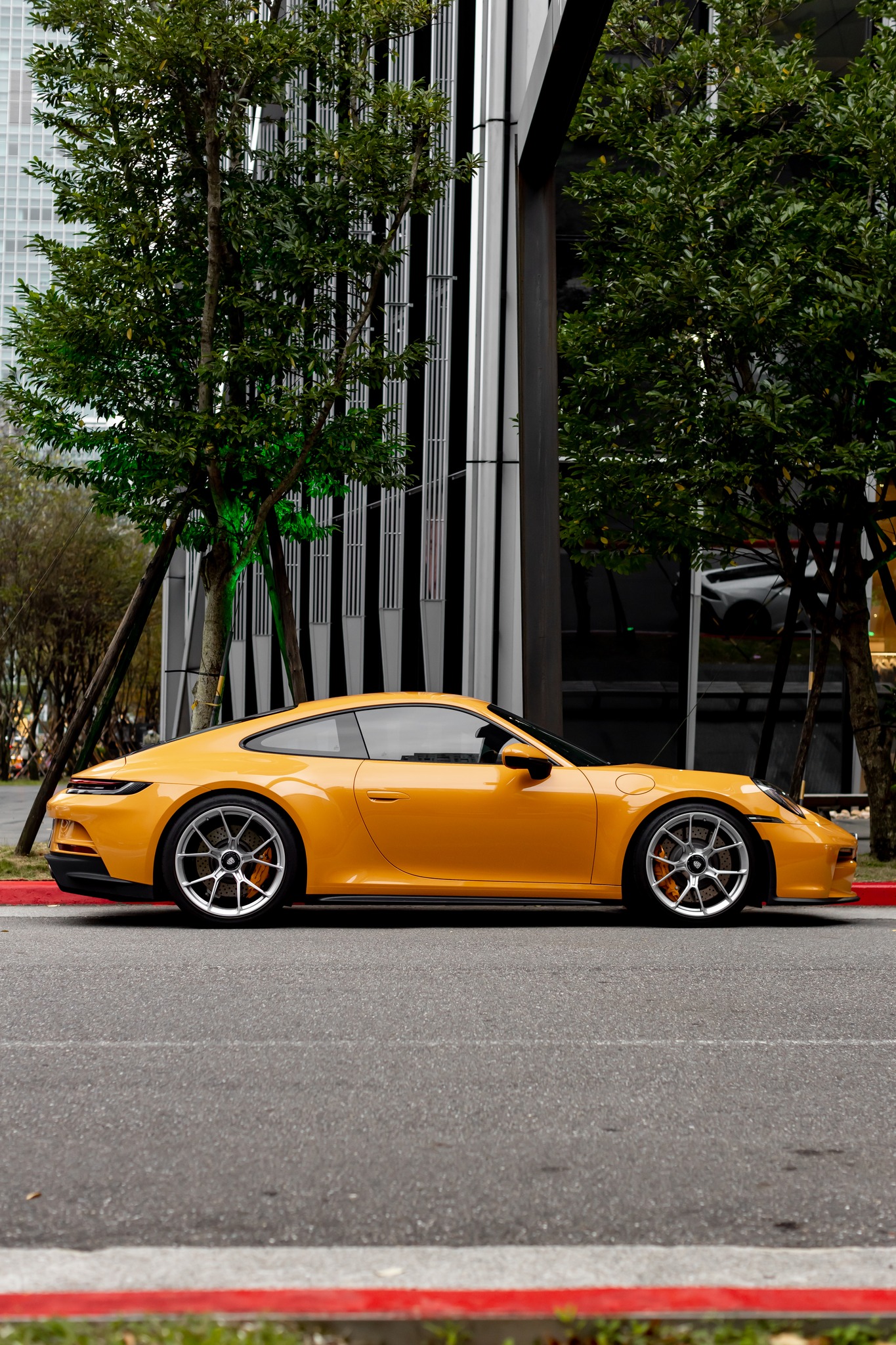 Porsche 992 GT3 Touring