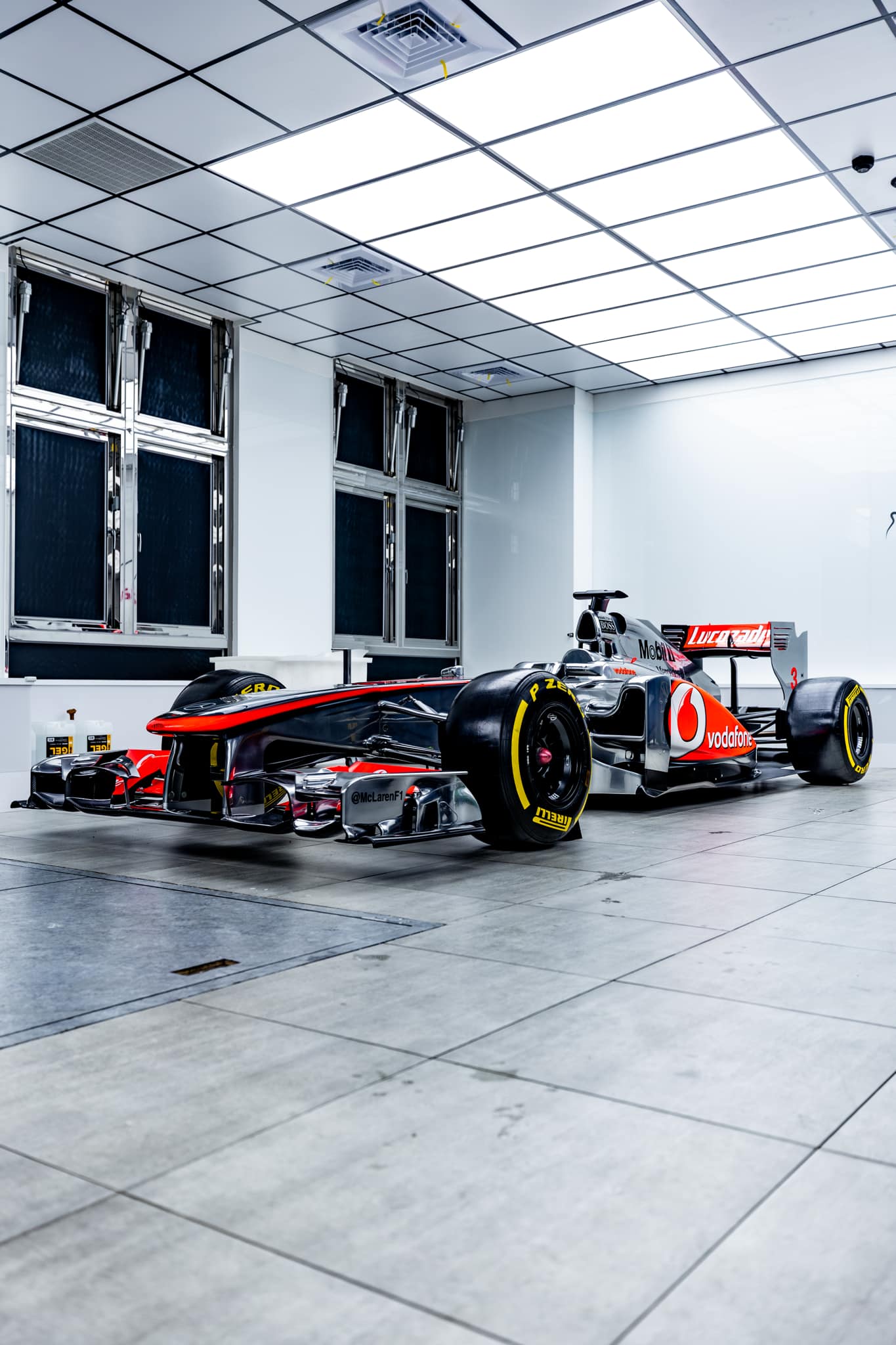 2011 McLaren MP4-26