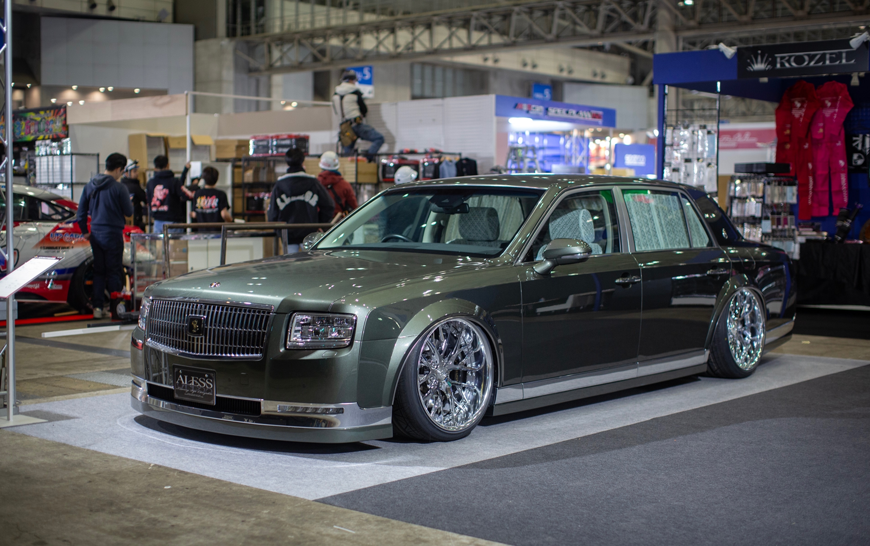 Rozel Toyota Century