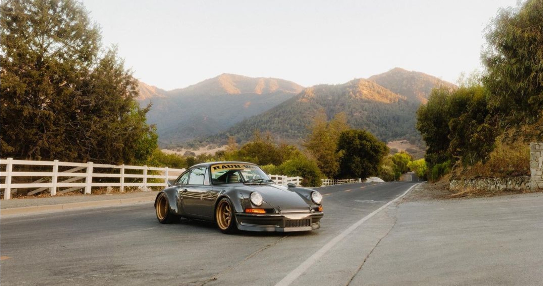 RWB Porsche Carrera
