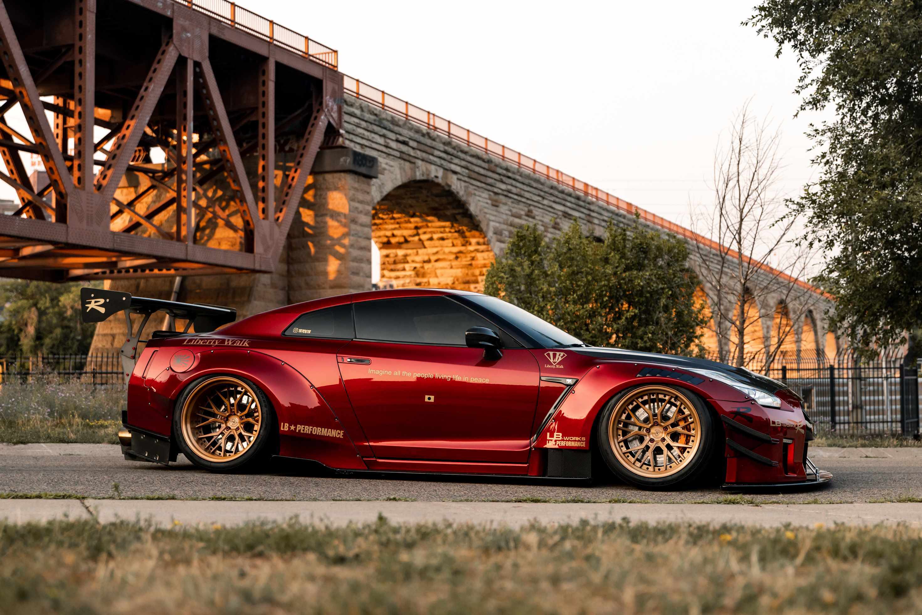 Liberty Walk Nissan R35 GTR