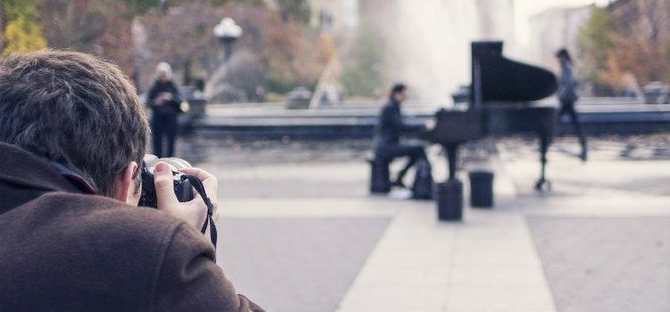 Cómo hacer un vídeo musical: cómo encargar a un director