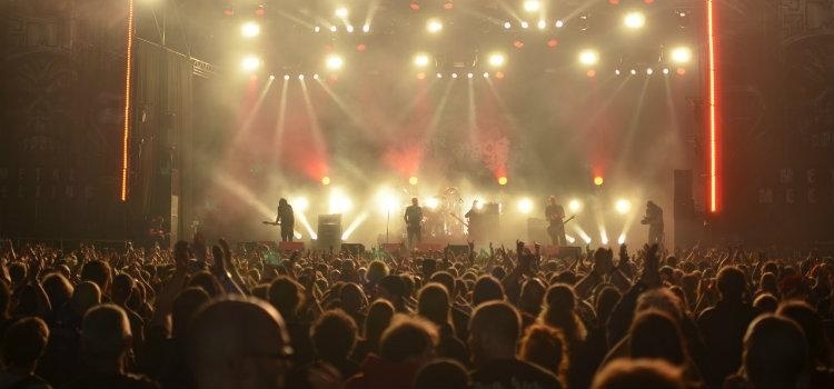 Rencontrez les chefs de groupe : un guide de gestion musicale - performance live