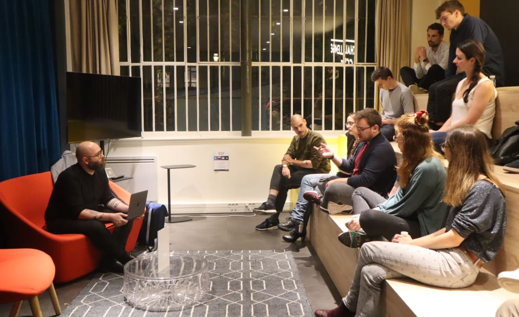 Table-ronde sur "Accessibilité : Nous sommes tous mauvais élèves. Utilisons l'empathie pour comprendre, apprendre et améliorer"