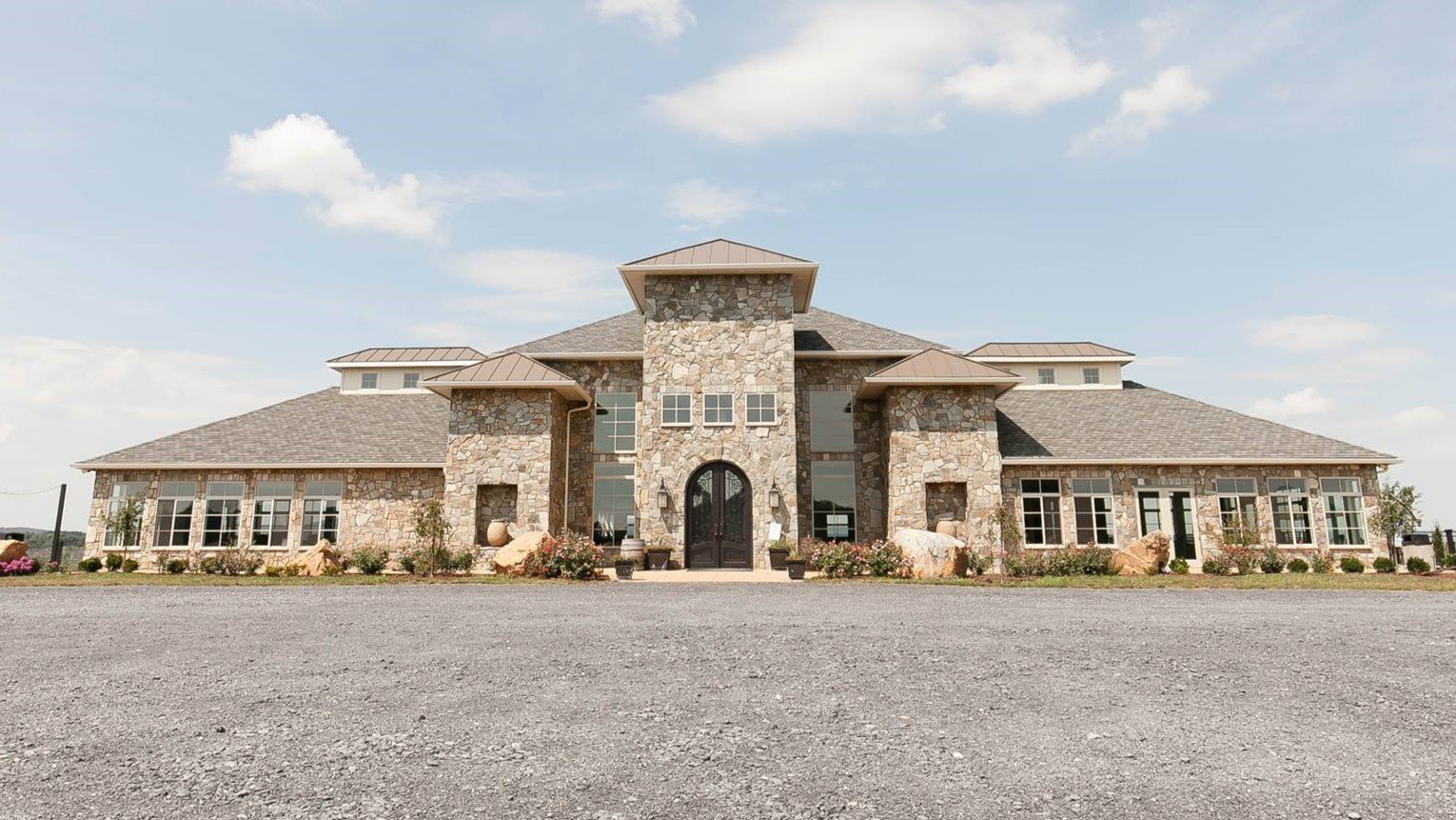 Blue Valley Vineyard & Winery