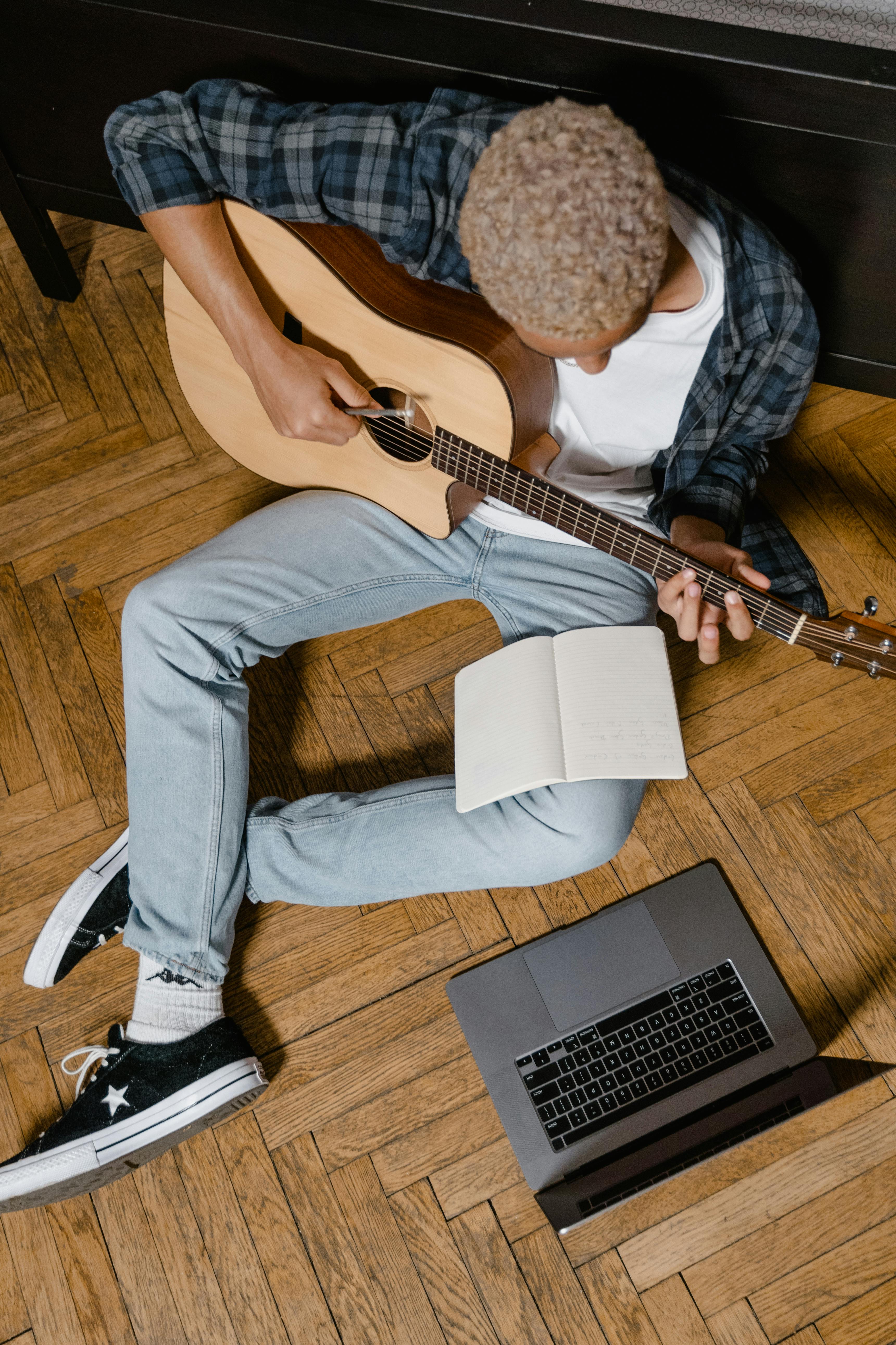 KI in der Musikproduktion: Rechtliche und ethische Dimensionen