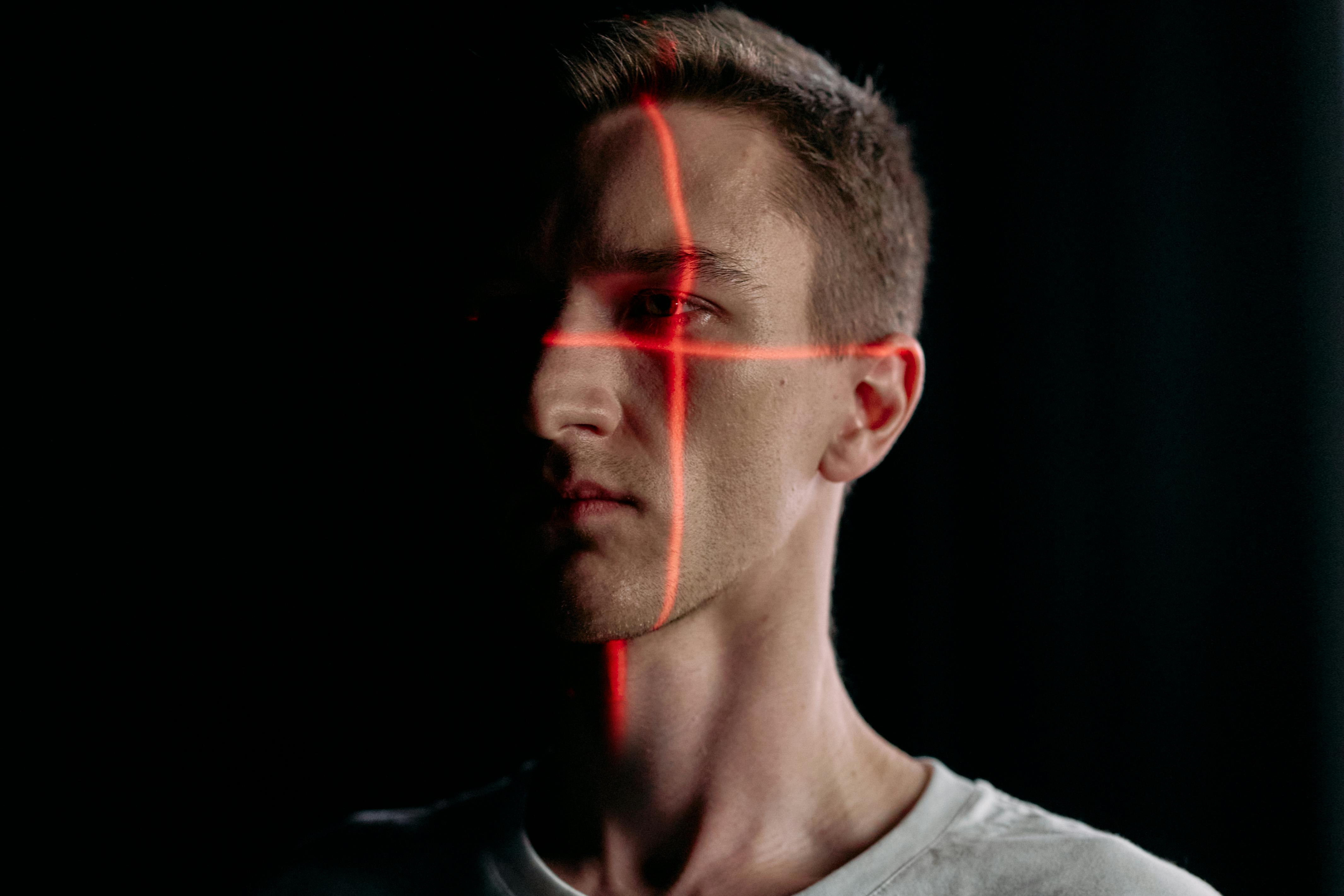 Neue Technologien in der Gesichtserkennung durch Videoanalyse