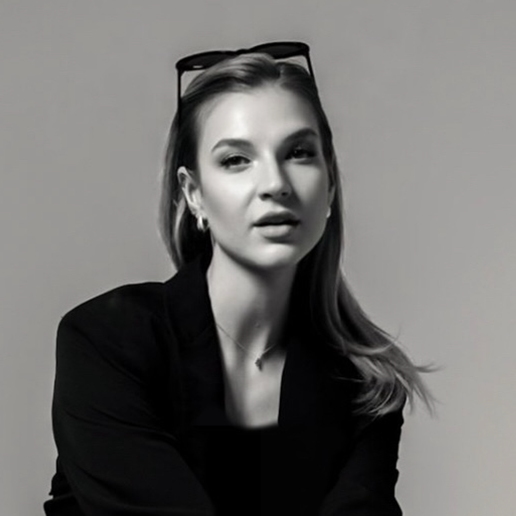 Avatar image for Chiara Stock
