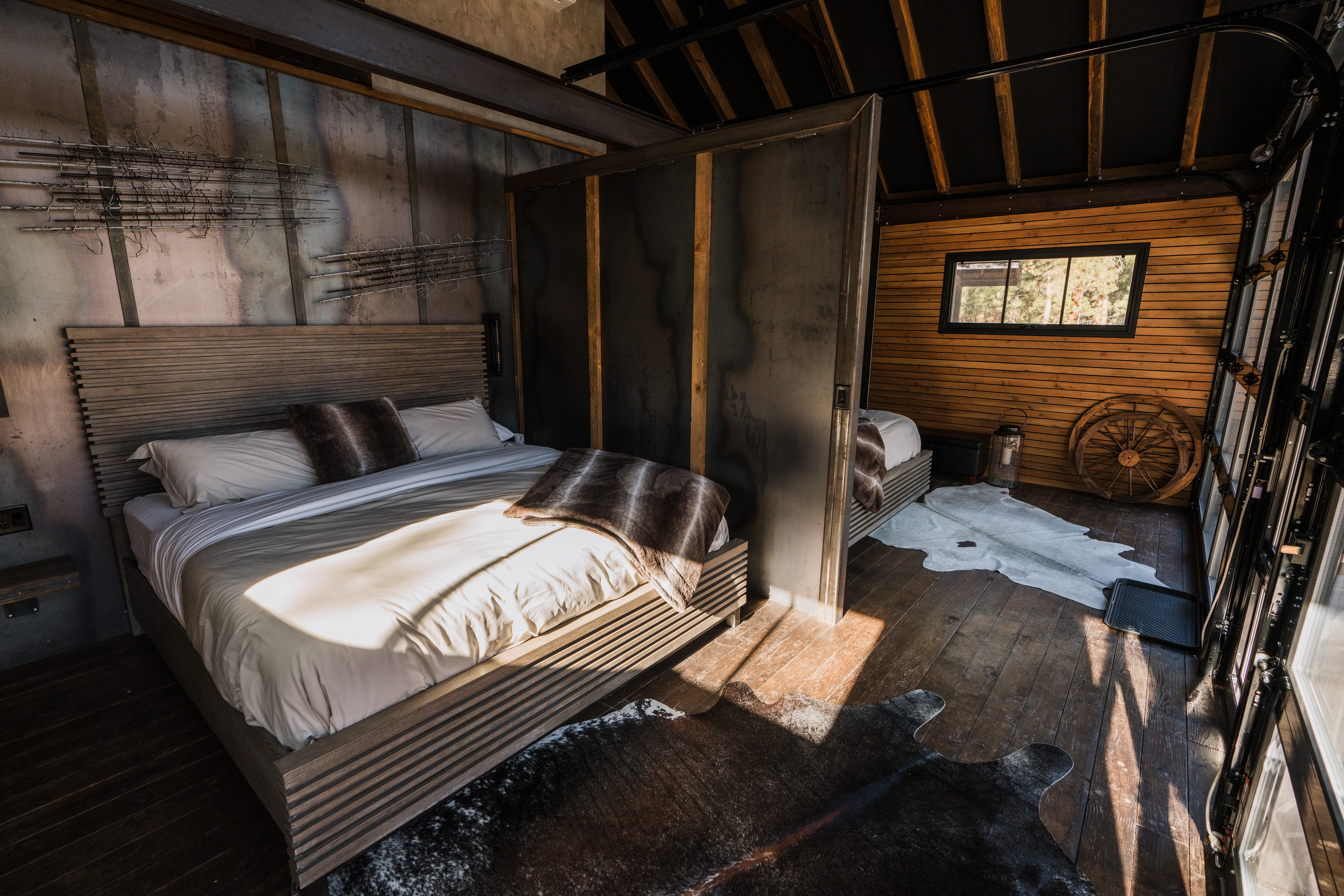 Blue Wing Glamping Hut