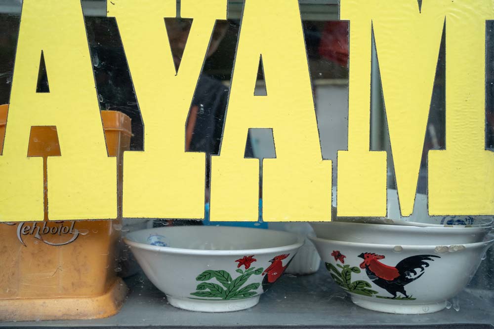 Lost (in) Paradise – 2