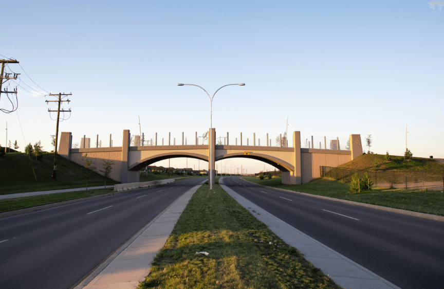 MCCORMOND DRIVE GREEN BRIDGE — image 2