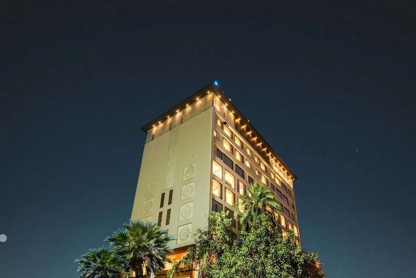 Hotel Clarks Premier Kota