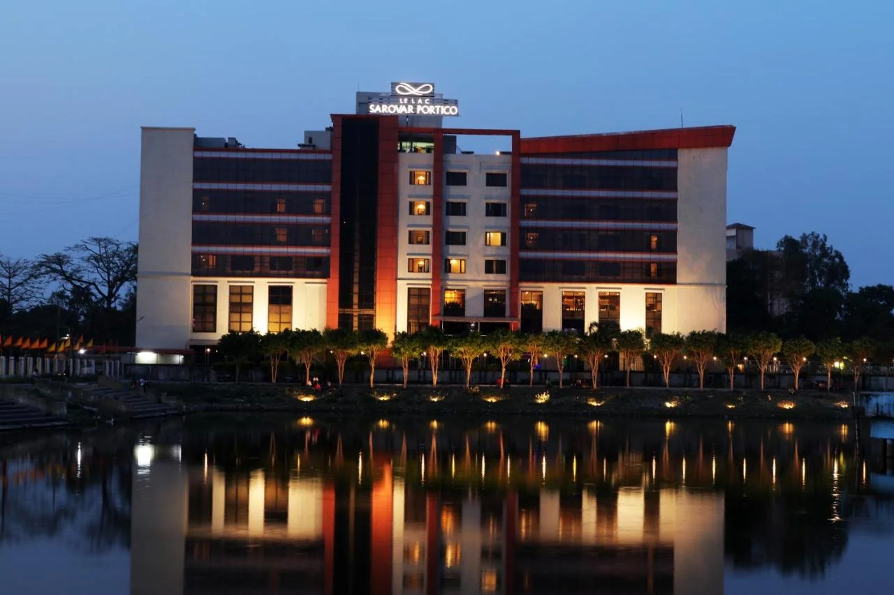 La Lac Sarovar Portico, Ranchi