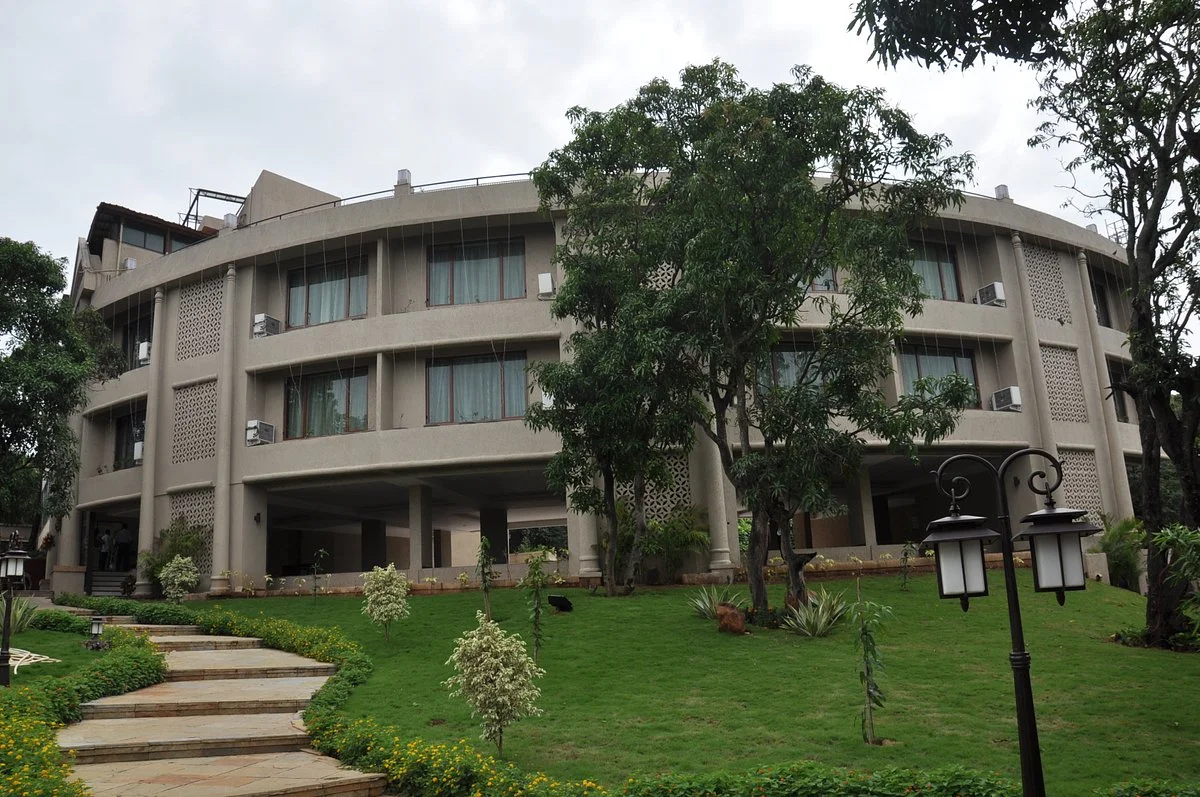 The Silverador Resort Clu, Thane