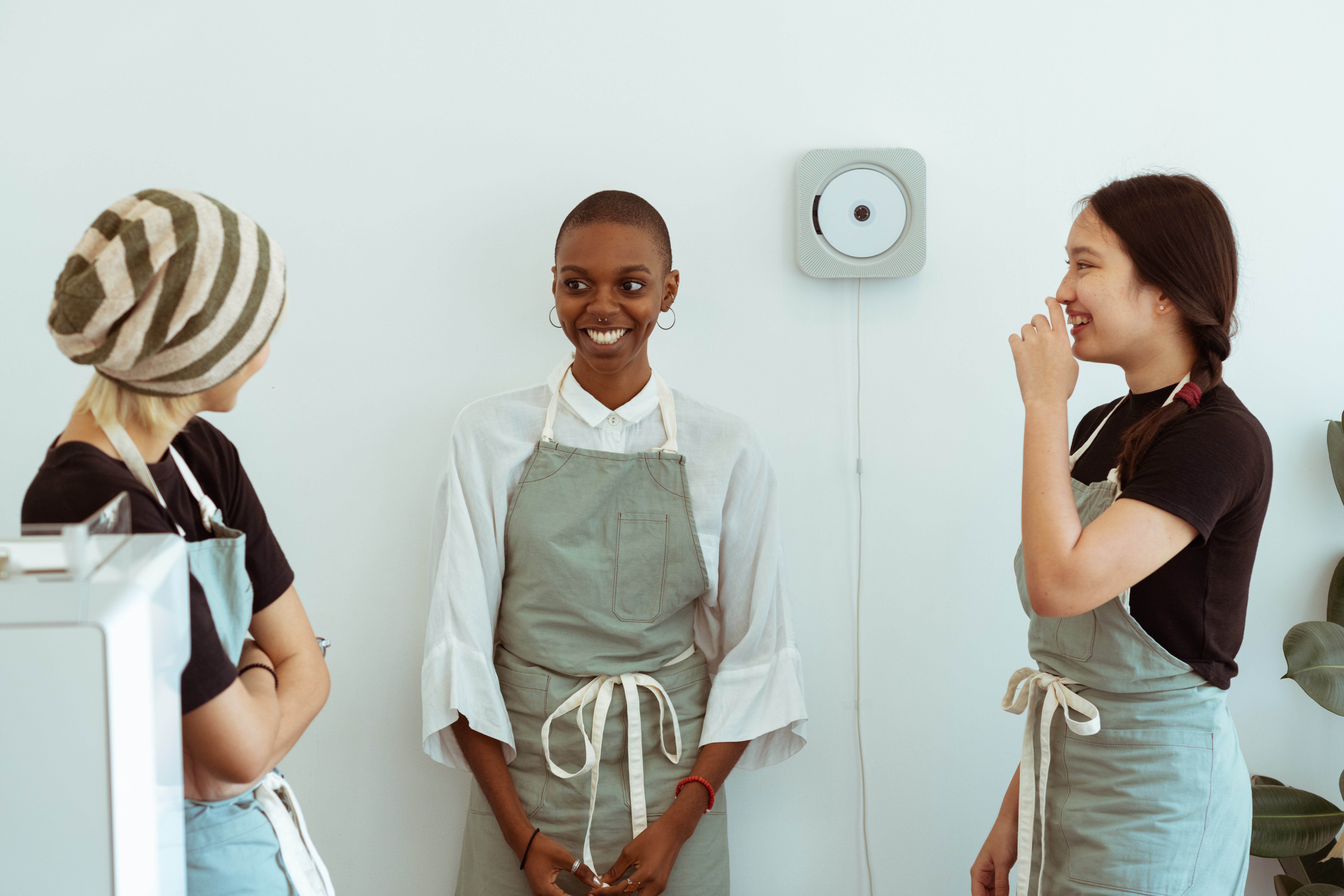 22 Best Office Gift Ideas for Workplace Giving