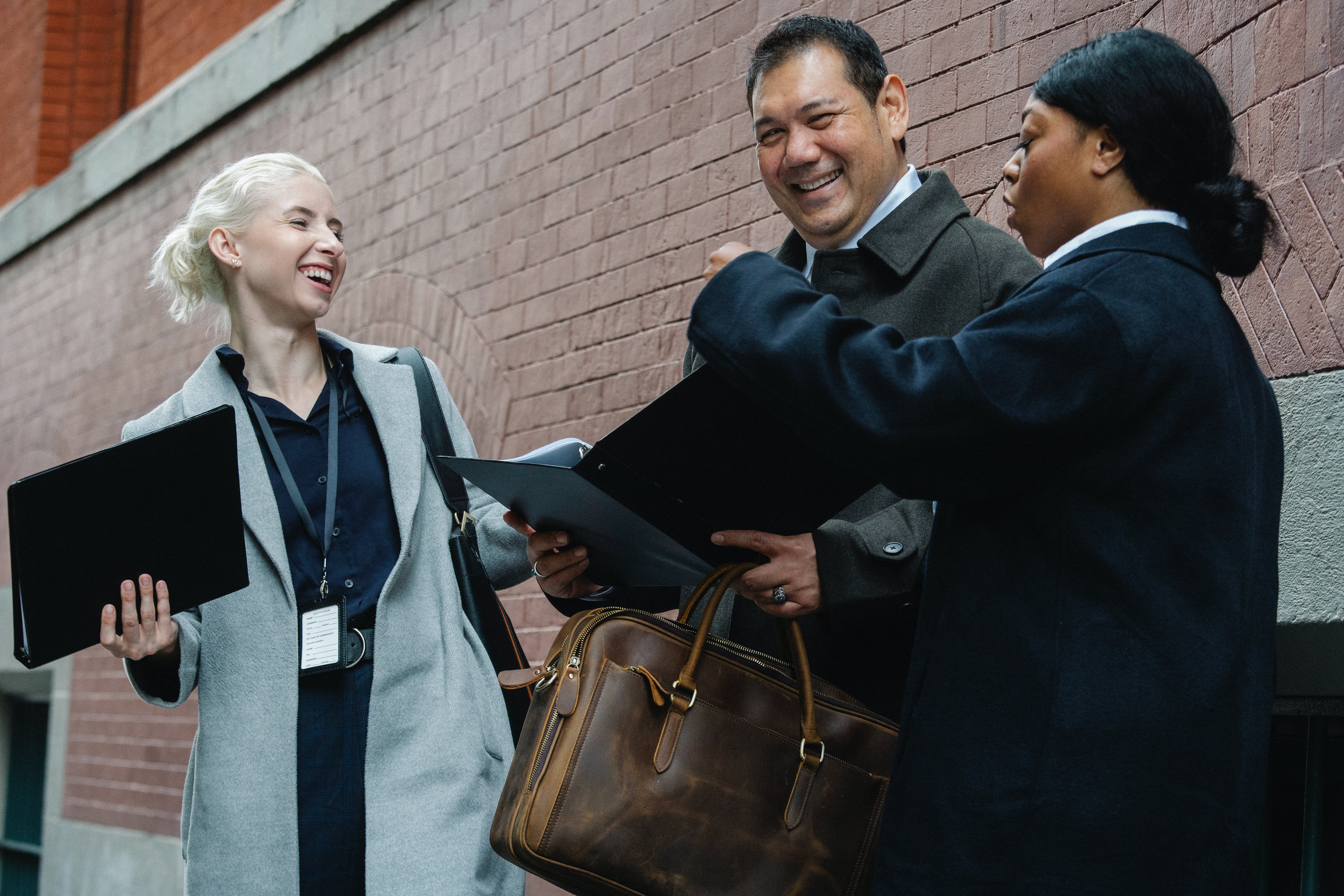 18 Top Team Building Facilitators