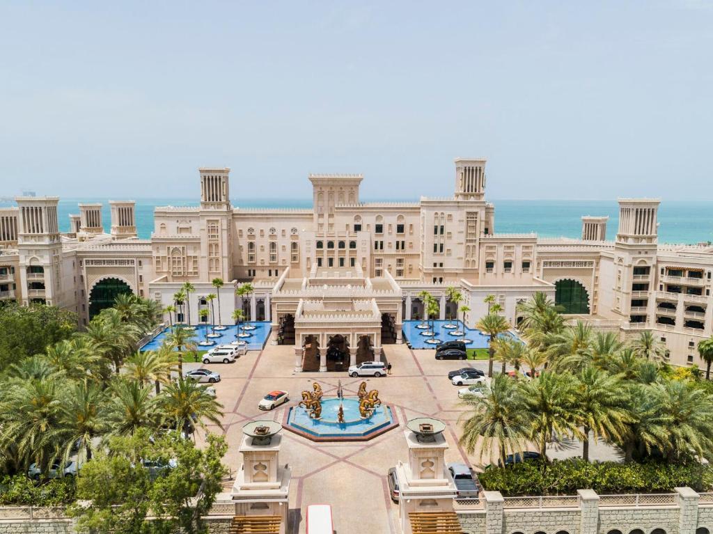 Luxurious beachfront resort with elegant interiors at Jumeirah Al Qasr Dubai