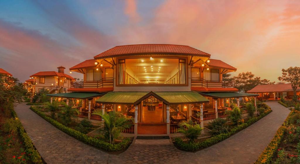 Luxurious eco resort with scenic views at Green Park Chitwan
