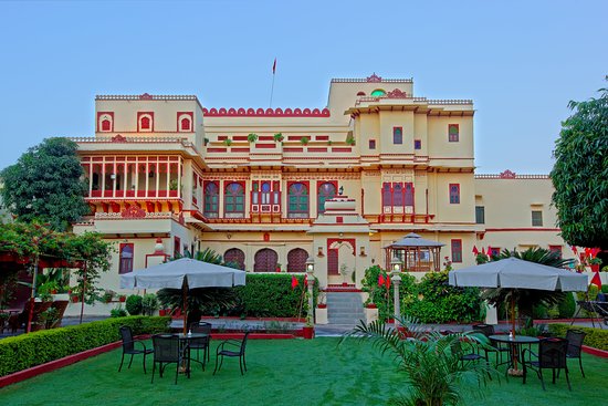 Fort Jadhavgadh, Pune