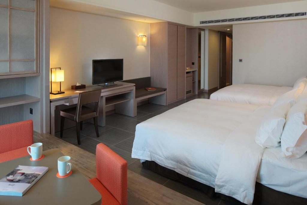 Luxurious beachfront resort with scenic views at Fullon Hotel Fulong