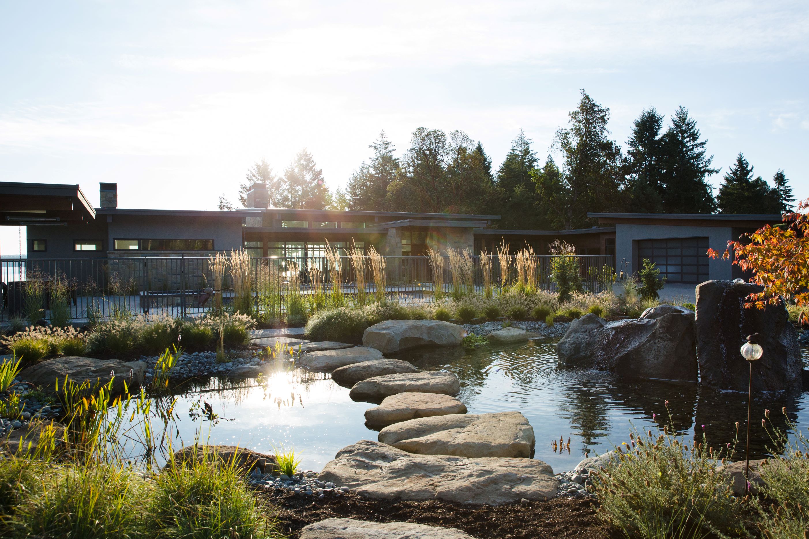 Sprawling Vancouver Island Estate — image 4